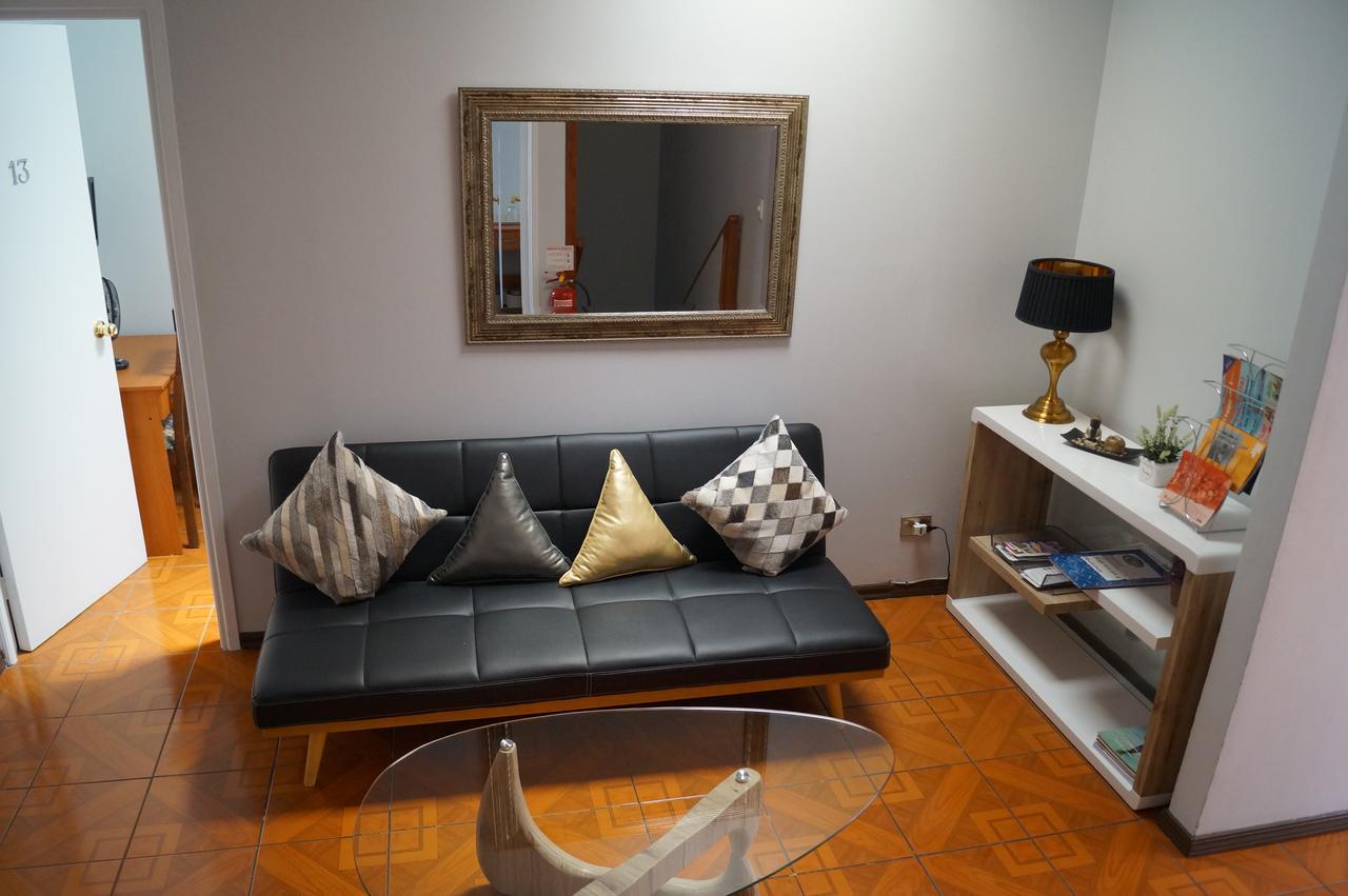 Residencial Universitaria ซานติอาโก ภายนอก รูปภาพ