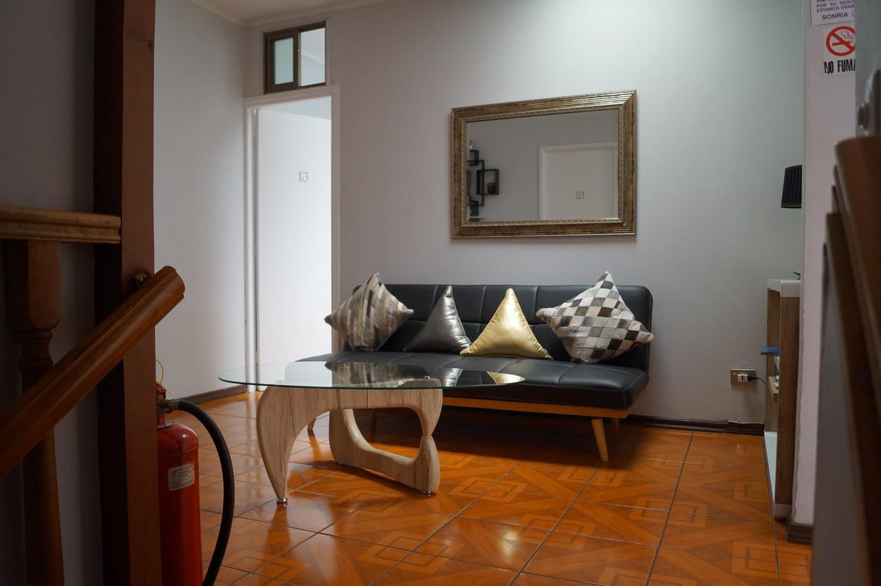 Residencial Universitaria ซานติอาโก ภายนอก รูปภาพ