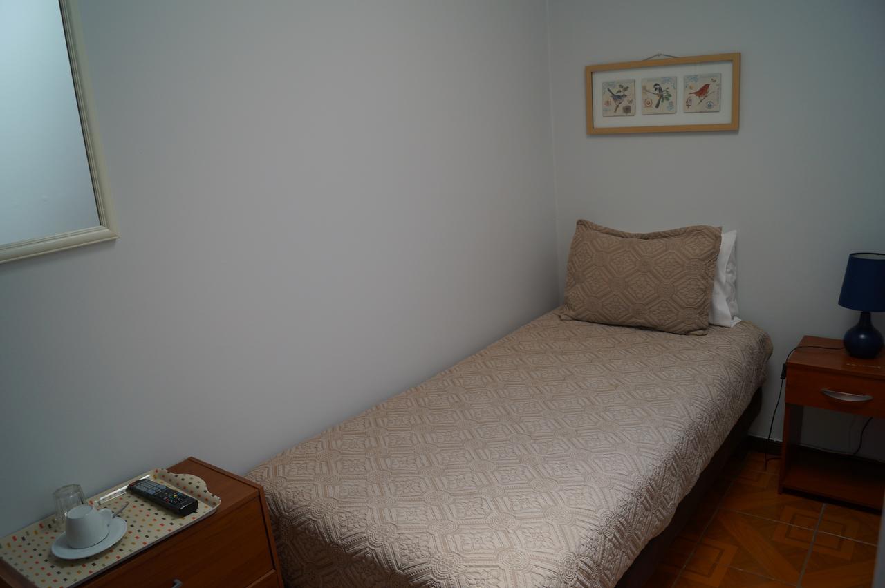 Residencial Universitaria ซานติอาโก ภายนอก รูปภาพ