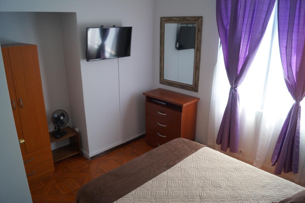 Residencial Universitaria ซานติอาโก ภายนอก รูปภาพ