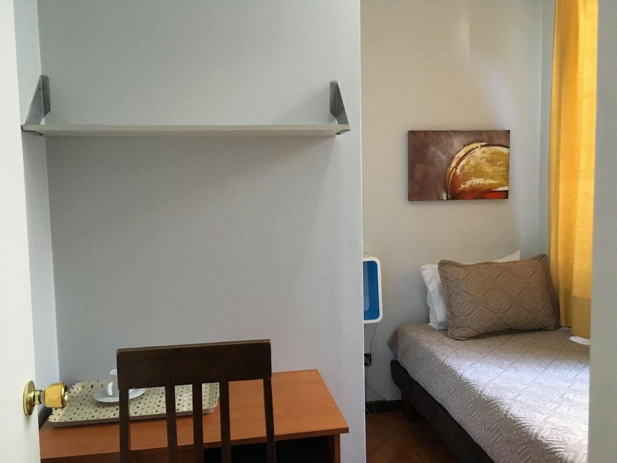 Residencial Universitaria ซานติอาโก ภายนอก รูปภาพ